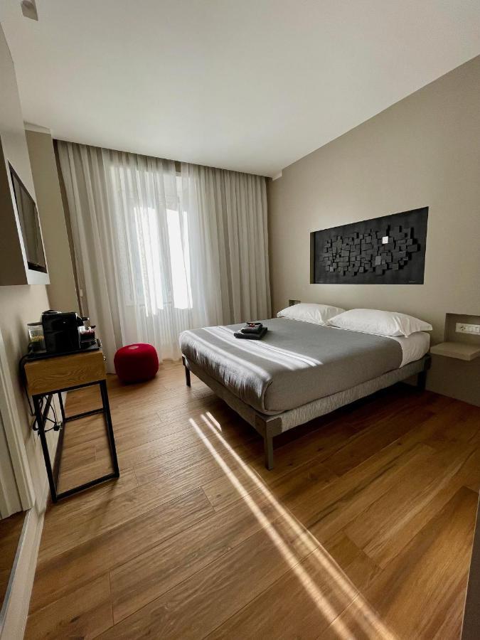 Hotel Lucrino 45 By Ale Rom Exterior foto