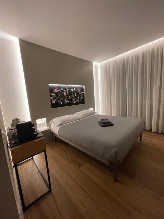 Hotel Lucrino 45 By Ale Rom Exterior foto